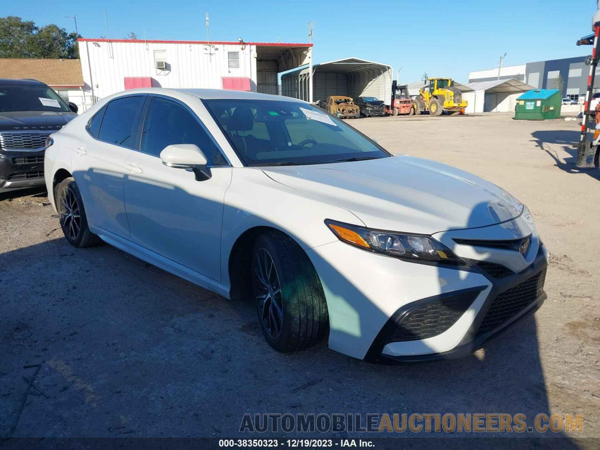 4T1T11AK9RU188695 TOYOTA CAMRY 2024