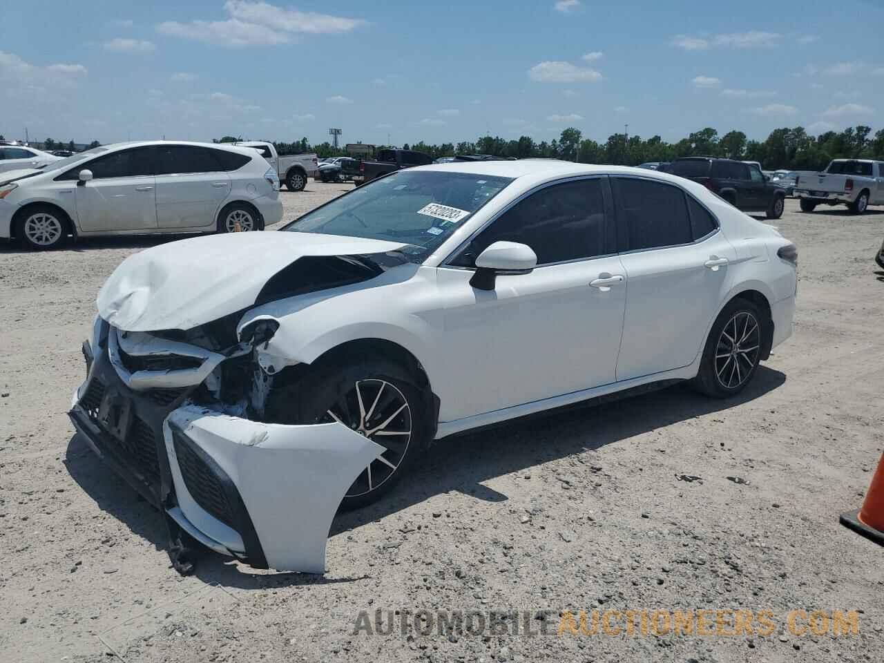 4T1T11AKXMU434498 TOYOTA CAMRY 2021