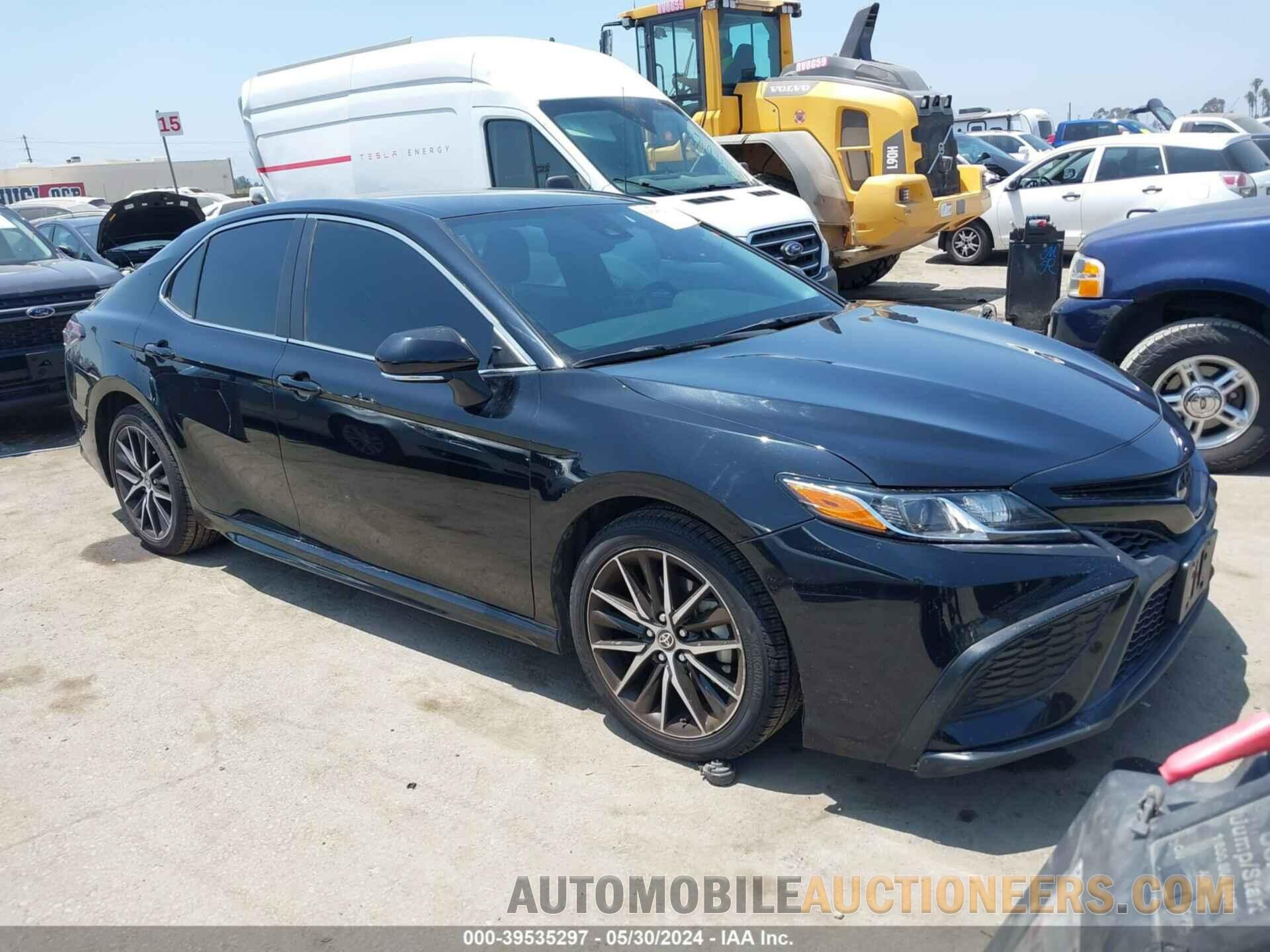 4T1T11AKXMU524671 TOYOTA CAMRY 2021