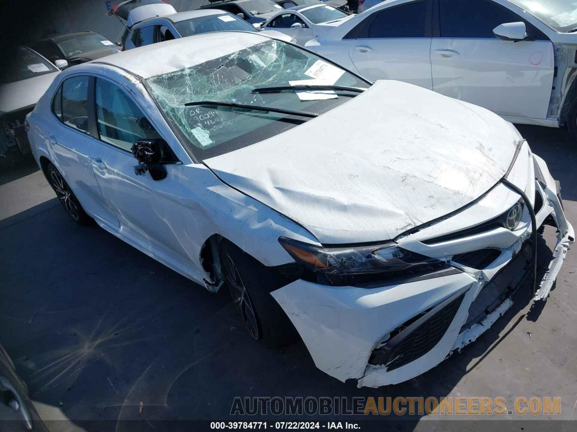 4T1T11AKXMU554642 TOYOTA CAMRY 2021