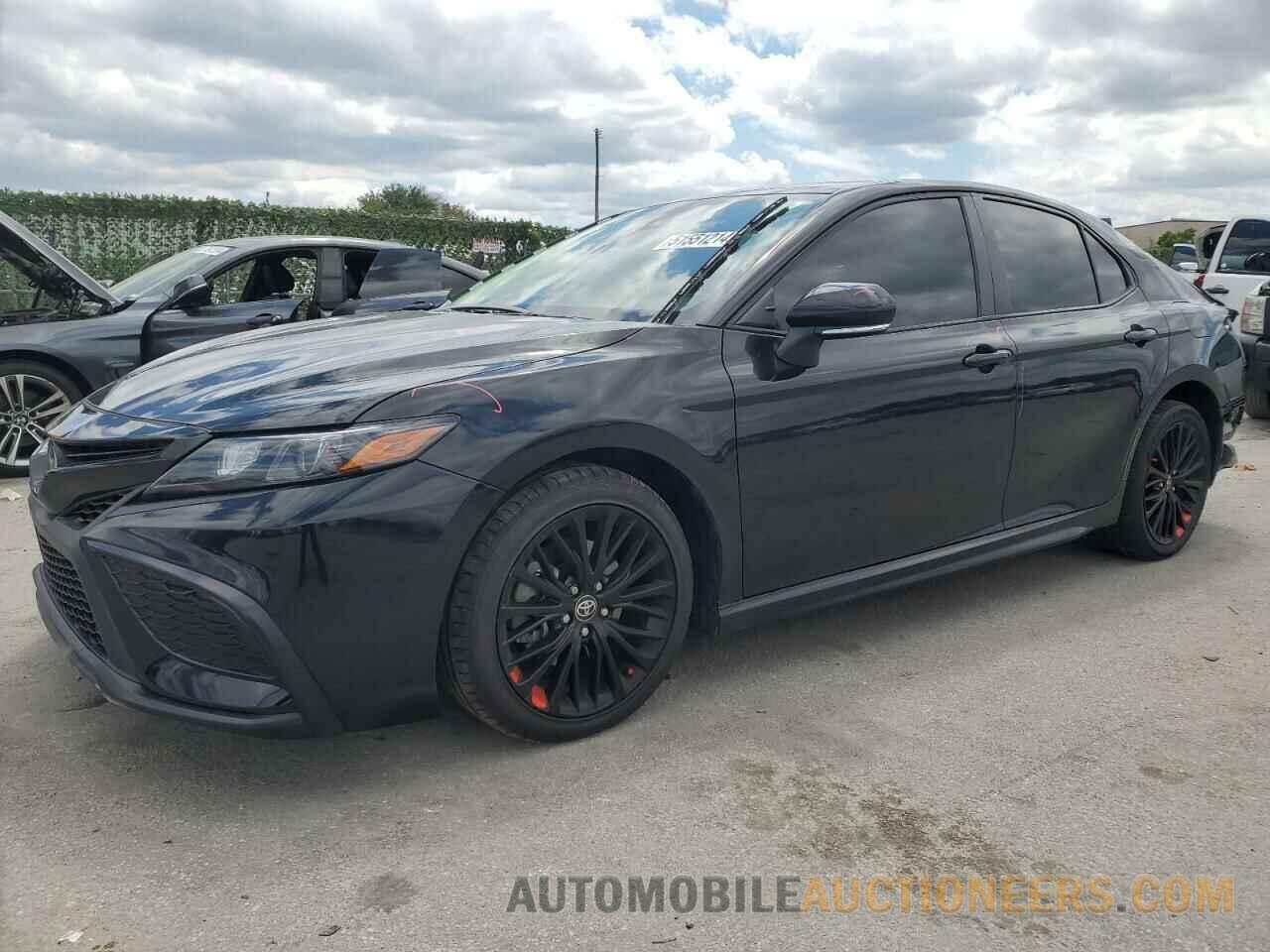 4T1T11AKXNU028013 TOYOTA CAMRY 2022