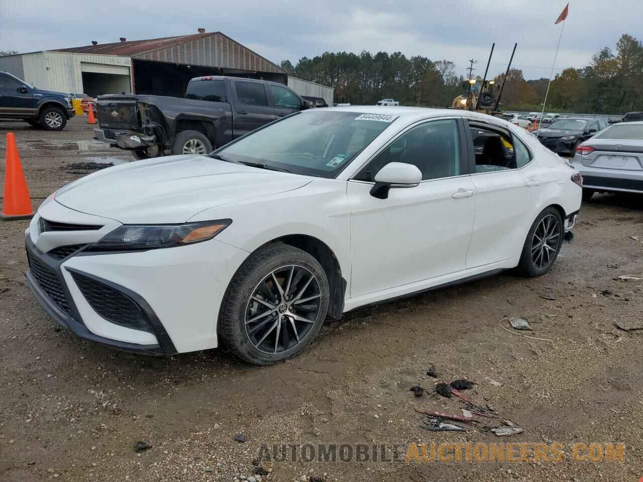 4T1T11AKXPU831777 TOYOTA CAMRY 2023