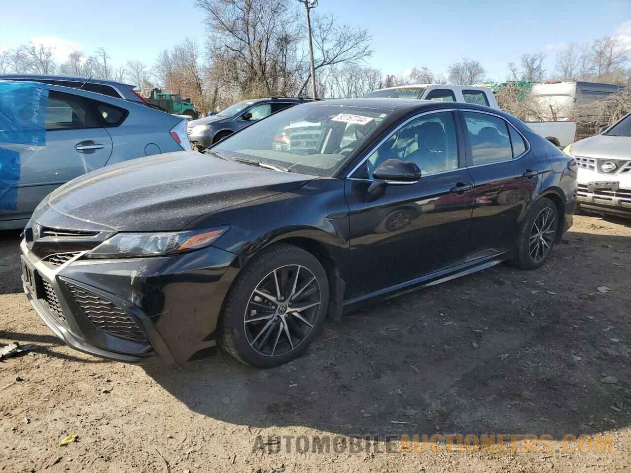 4T1T11AKXRU867312 TOYOTA CAMRY 2024