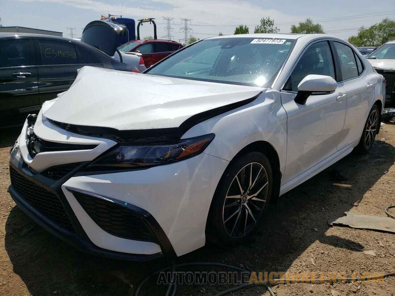 4T1T11BK0NU061598 TOYOTA CAMRY 2022