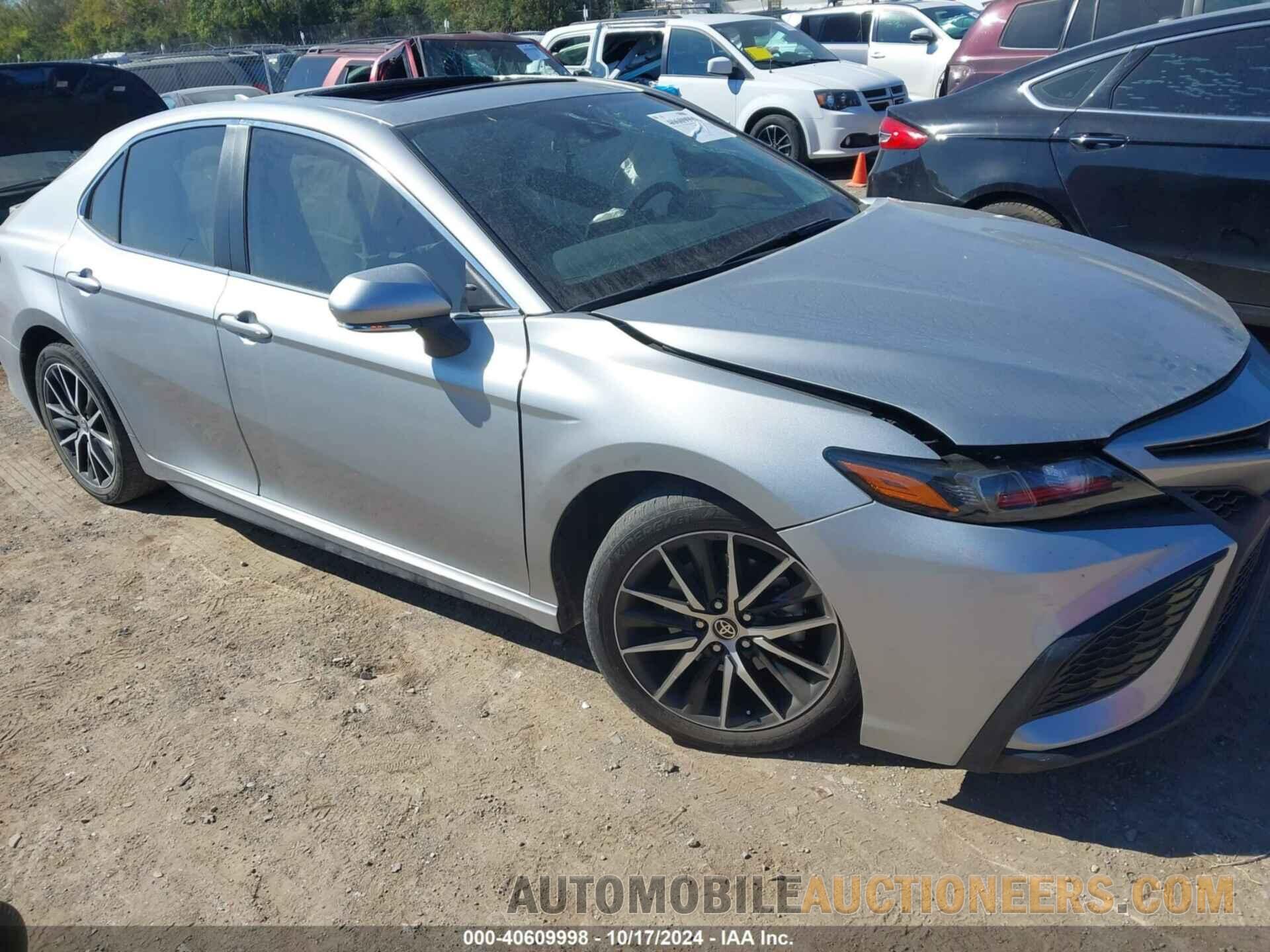 4T1T11BK1NU060802 TOYOTA CAMRY 2022