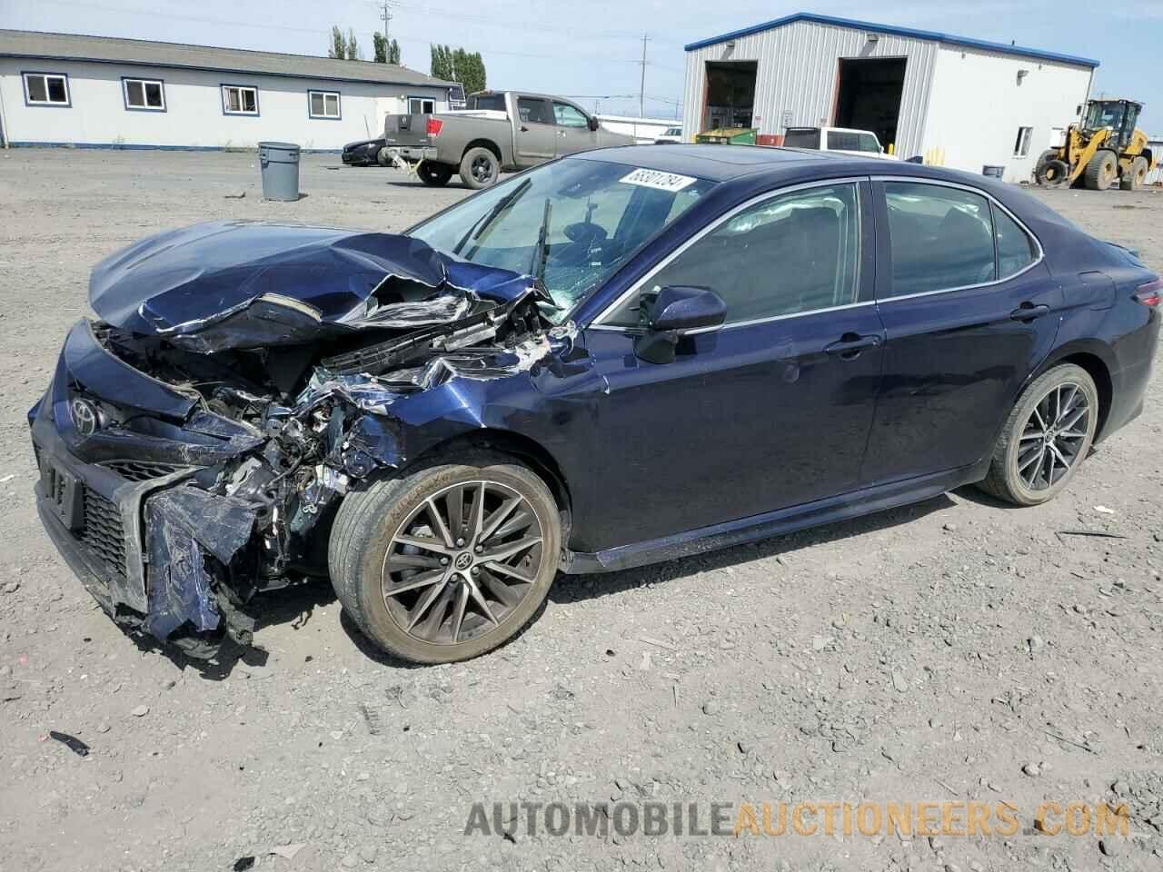 4T1T11BK2MU035096 TOYOTA CAMRY 2021