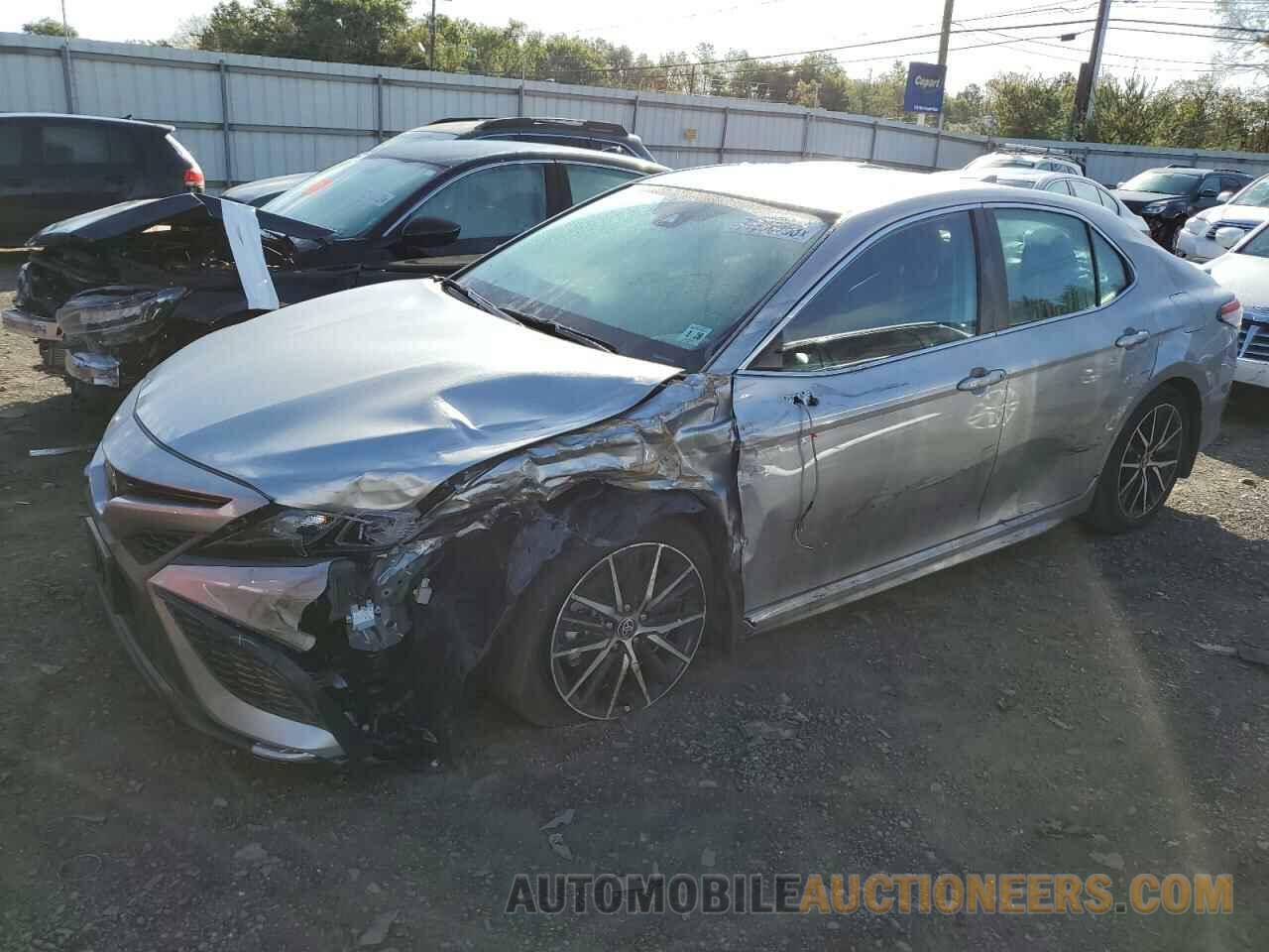 4T1T11BK2MU036085 TOYOTA CAMRY 2021