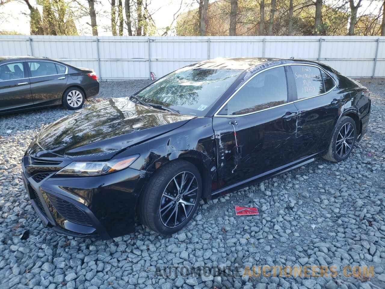 4T1T11BK2NU048822 TOYOTA CAMRY 2022