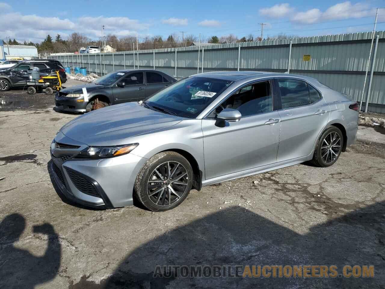 4T1T11BK2NU050005 TOYOTA CAMRY 2022