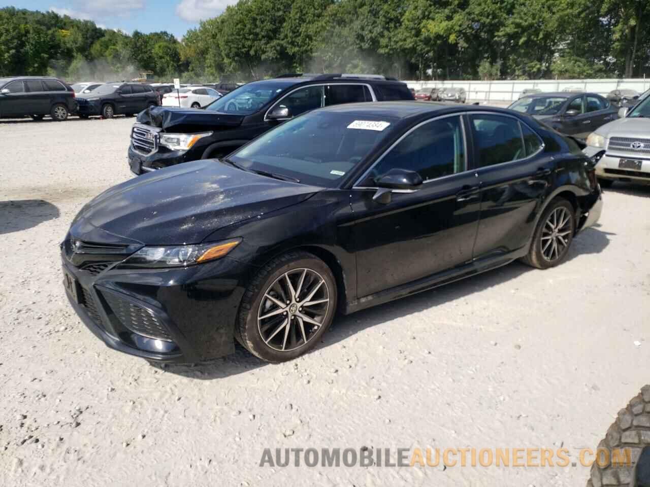 4T1T11BK2RU131110 TOYOTA CAMRY 2024