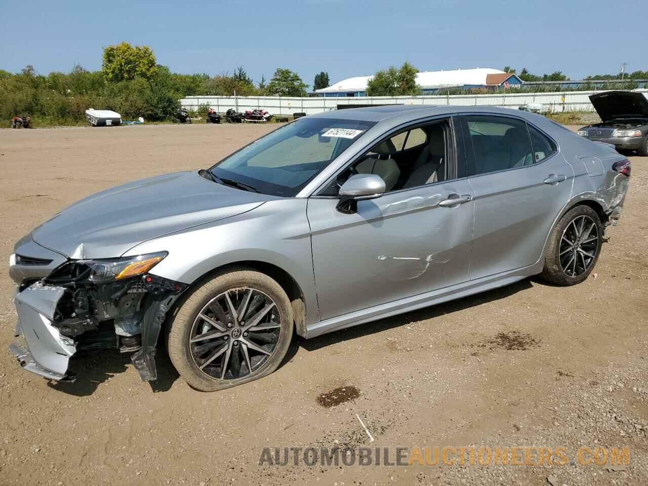 4T1T11BK3MU029128 TOYOTA CAMRY 2021