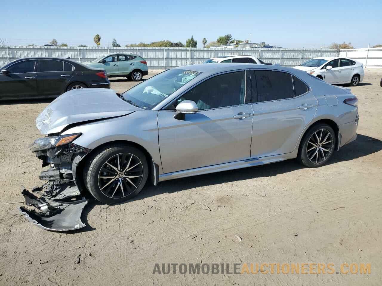 4T1T11BK3MU041795 TOYOTA CAMRY 2021