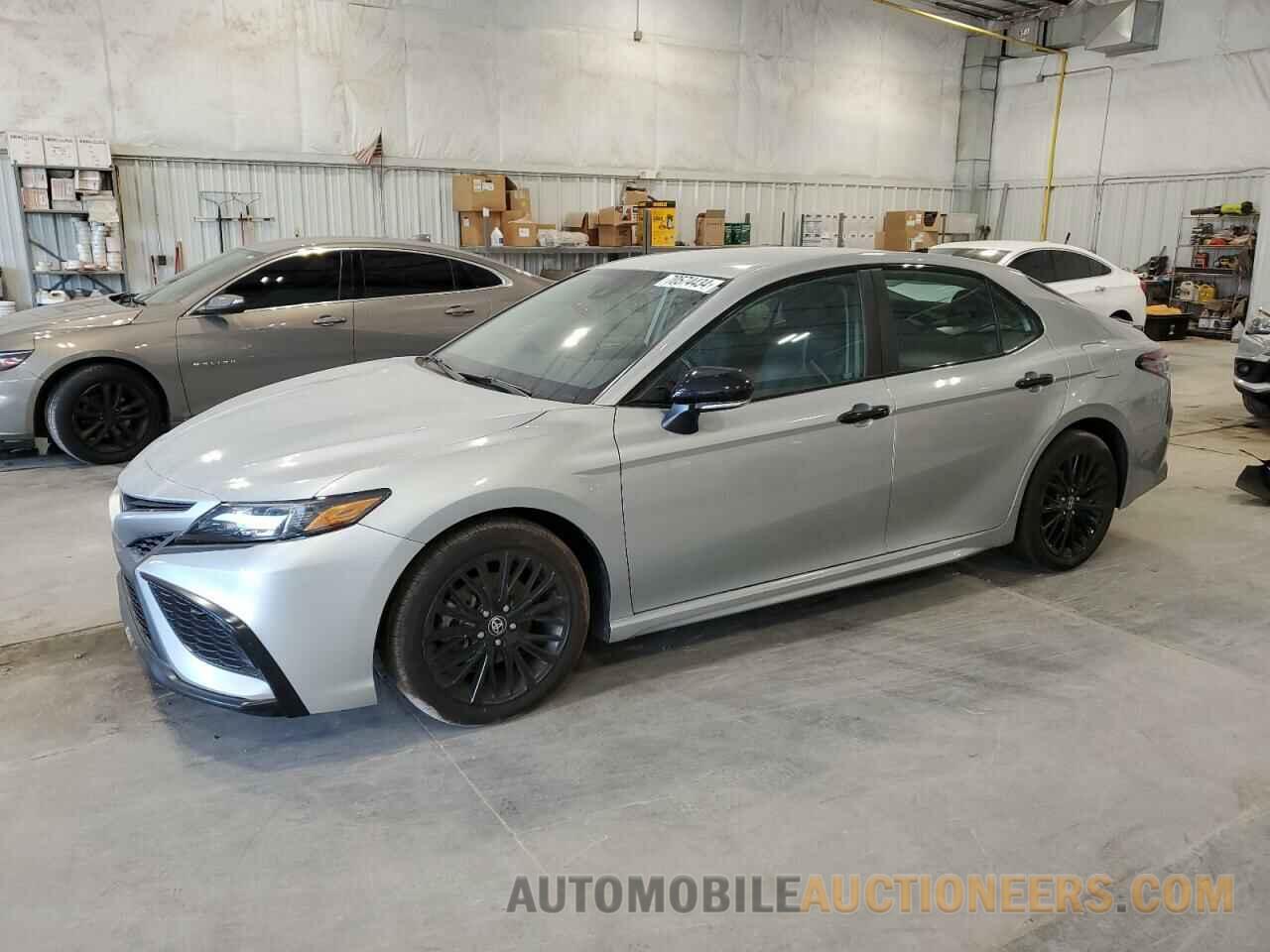 4T1T11BK4NU050653 TOYOTA CAMRY 2022