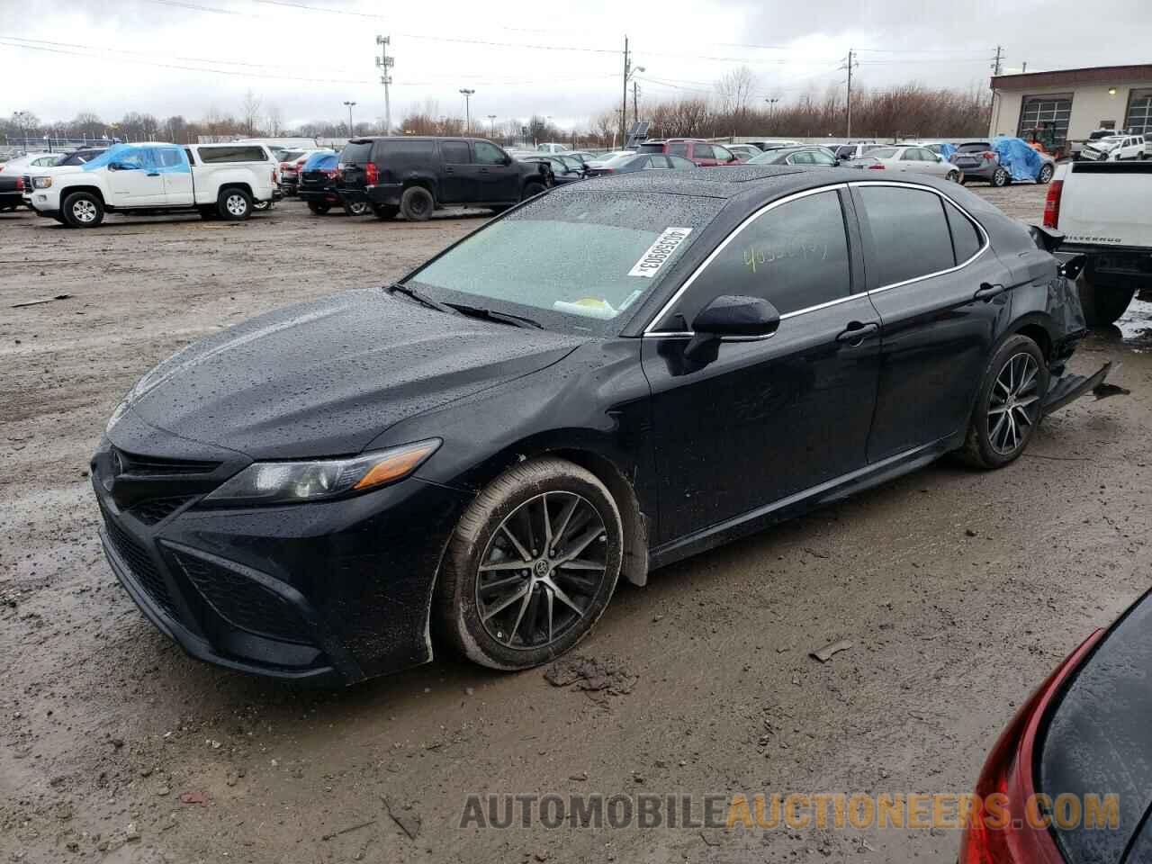 4T1T11BK4NU070174 TOYOTA CAMRY 2022