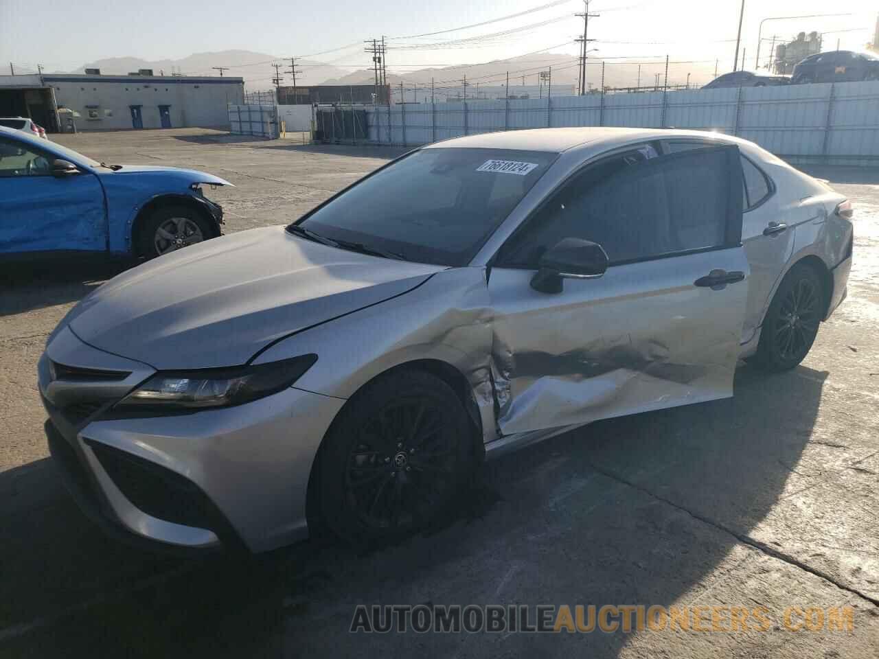 4T1T11BK5NU061886 TOYOTA CAMRY 2022