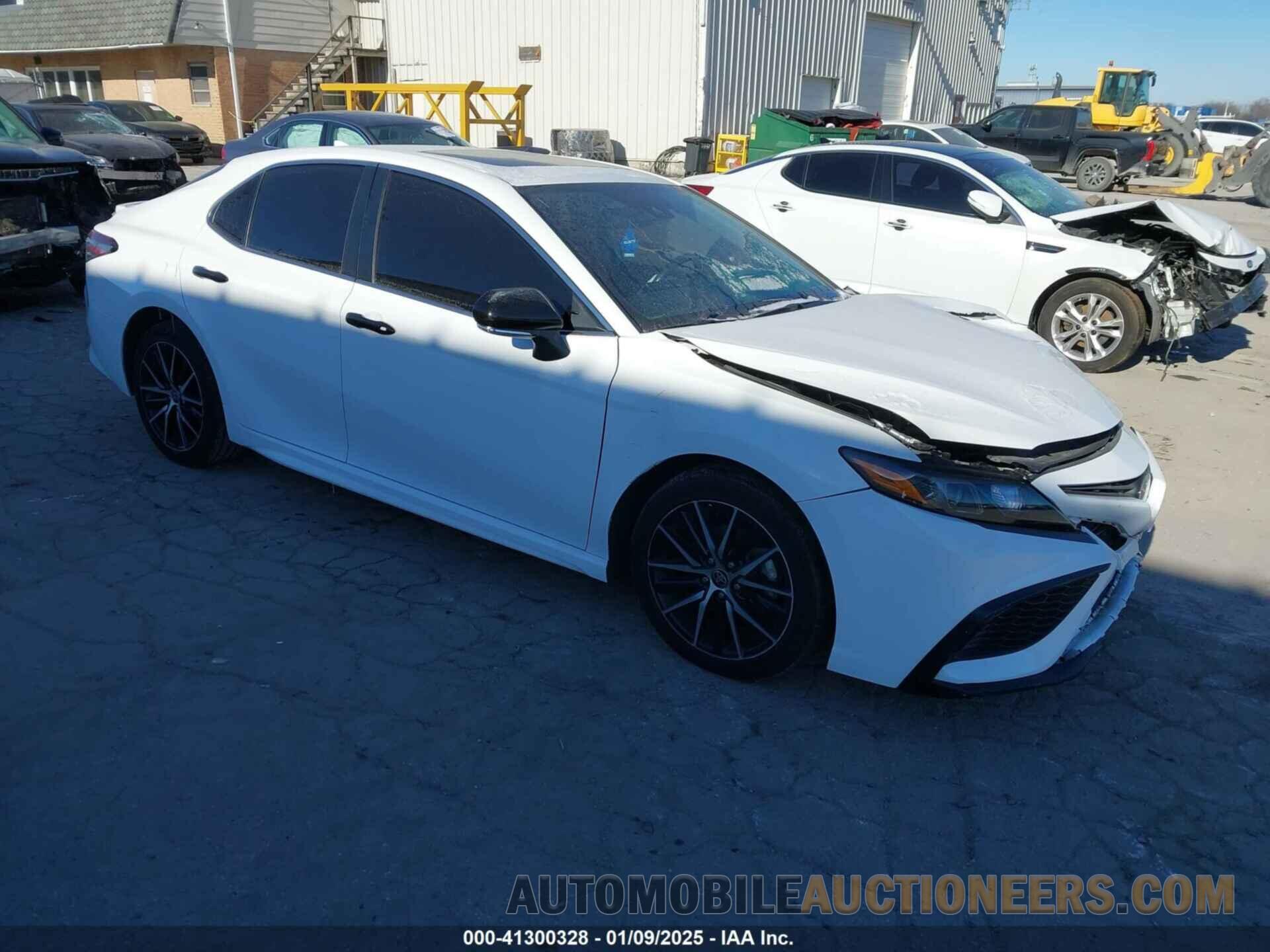 4T1T11BK6MU037014 TOYOTA CAMRY 2021