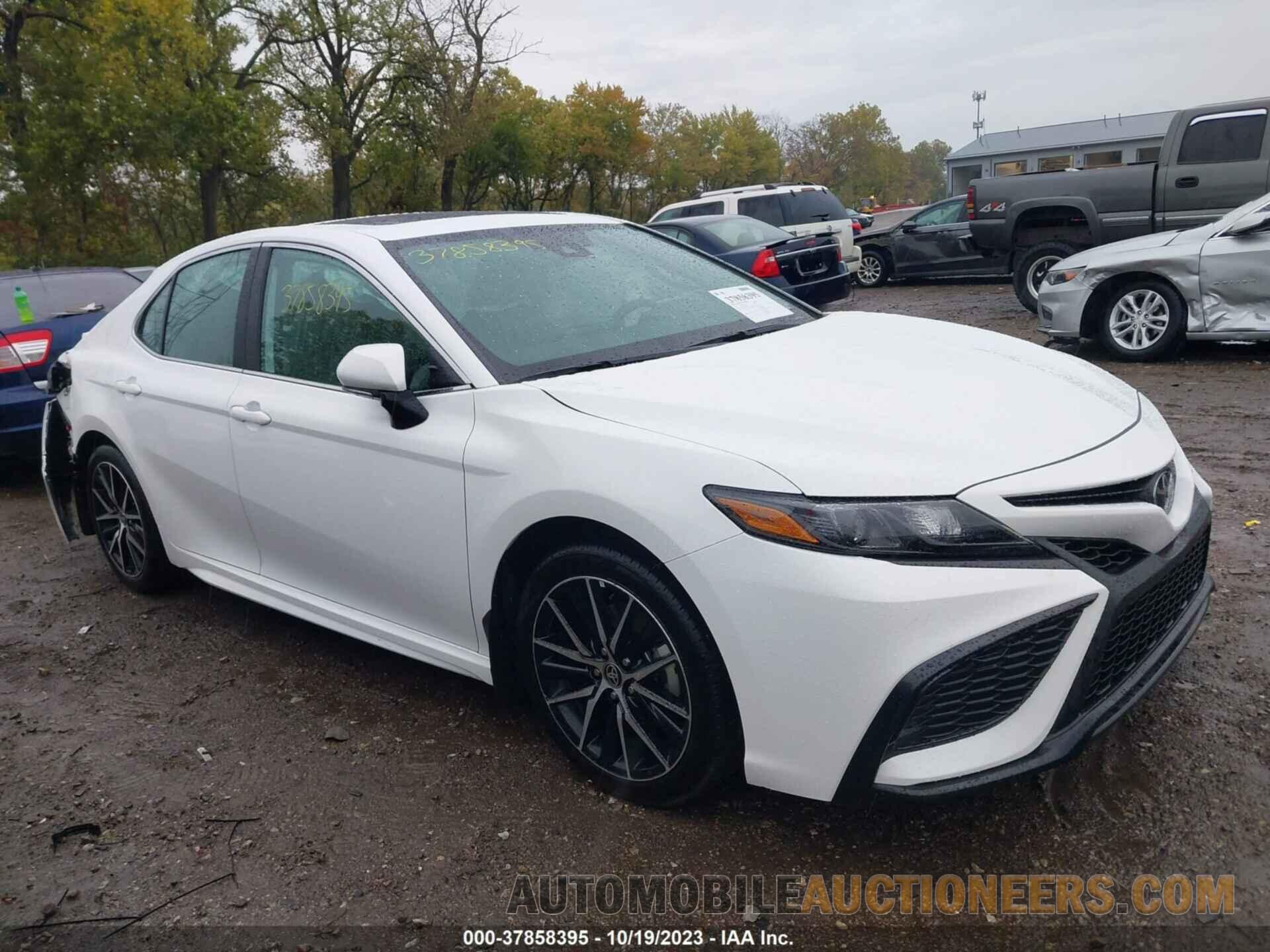 4T1T11BK9MU026167 TOYOTA CAMRY 2021