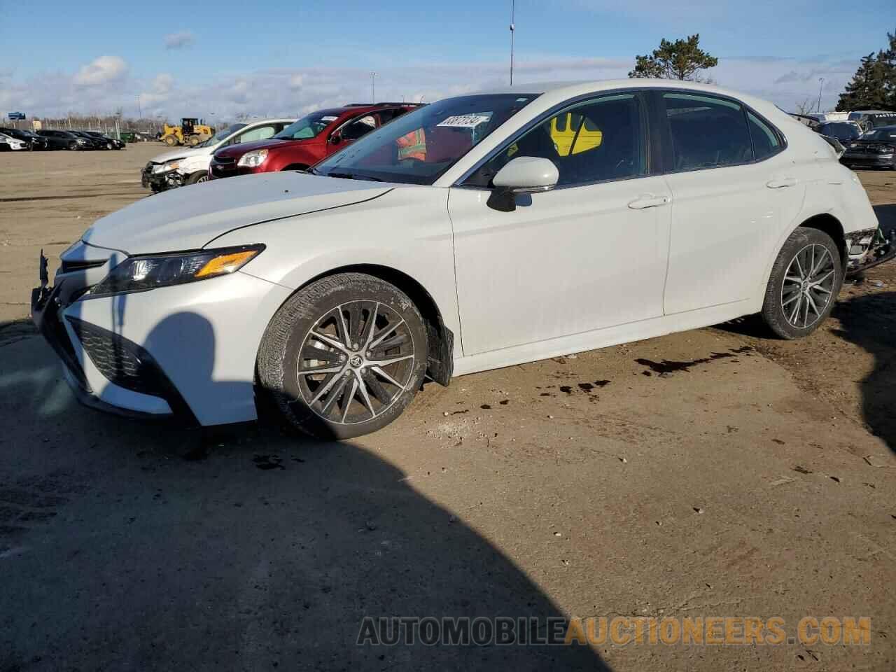 4T1T11BKXPU081005 TOYOTA CAMRY 2023