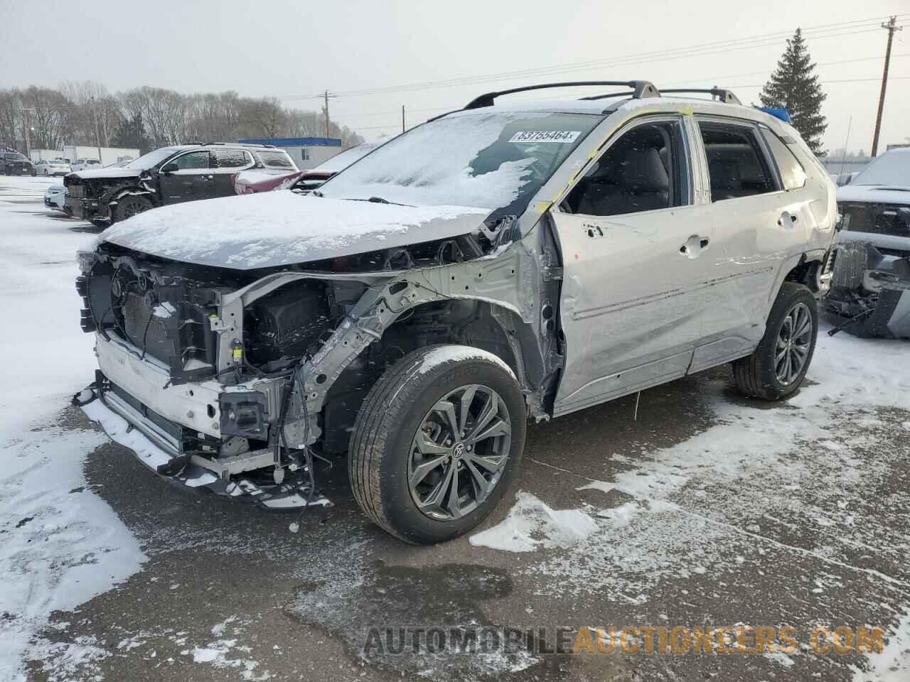 4T3B6RFV5NU093180 TOYOTA RAV4 2022