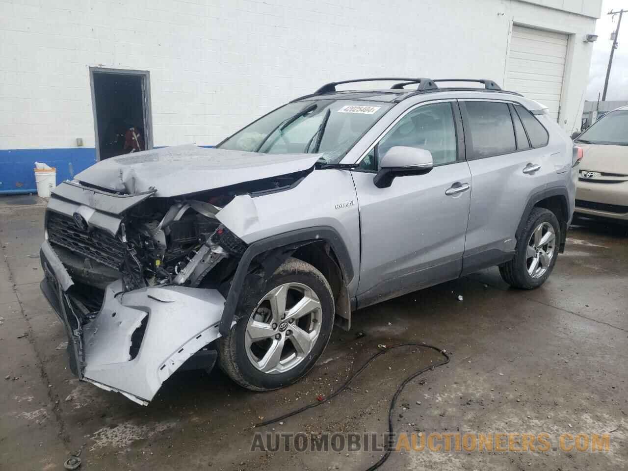 4T3D6RFV2MU017696 TOYOTA RAV4 2021