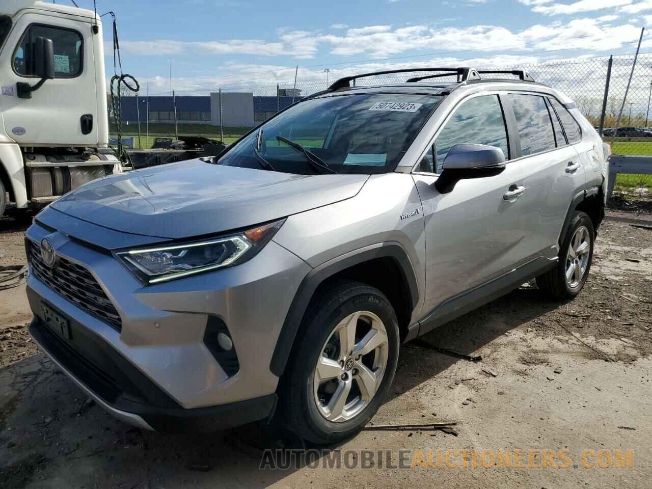 4T3D6RFV7MU036843 TOYOTA RAV4 2021