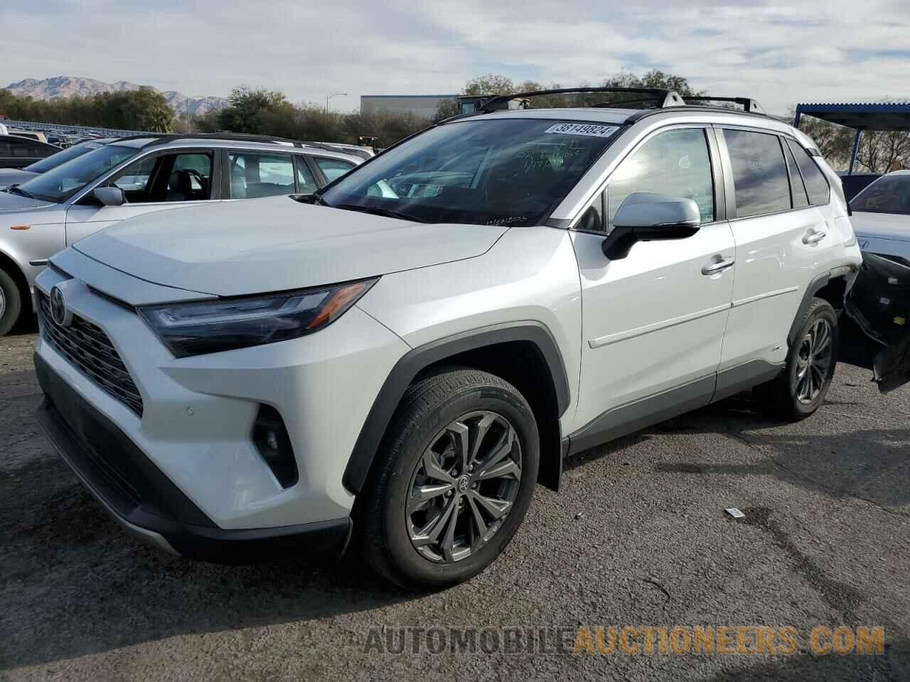 4T3D6RFV8NU067729 TOYOTA RAV4 2022