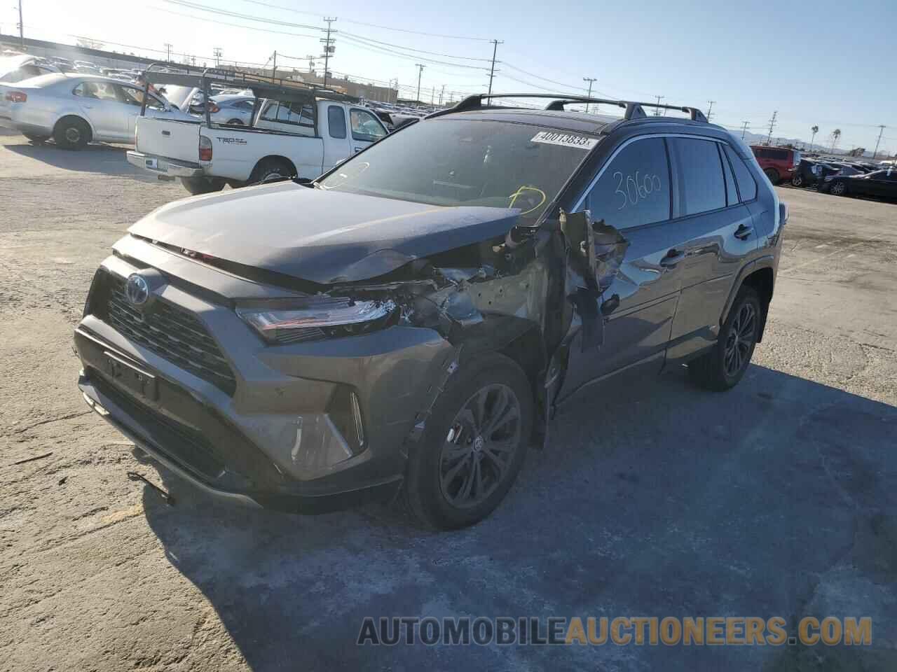 4T3E6RFV4NU073807 TOYOTA RAV4 2022