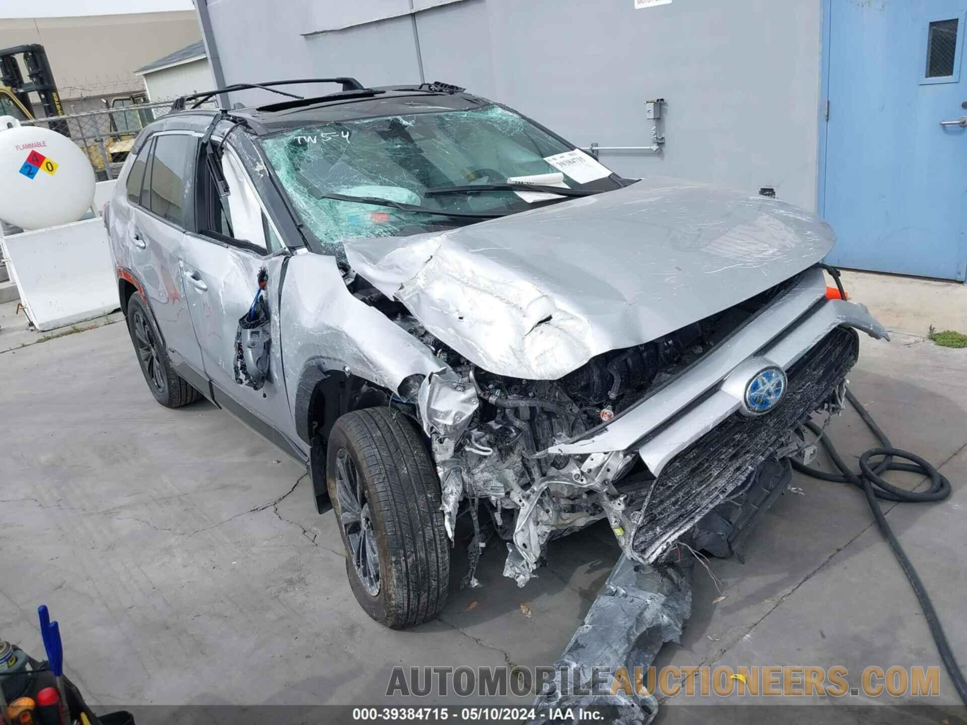 4T3E6RFV6RU143457 TOYOTA RAV4 2024