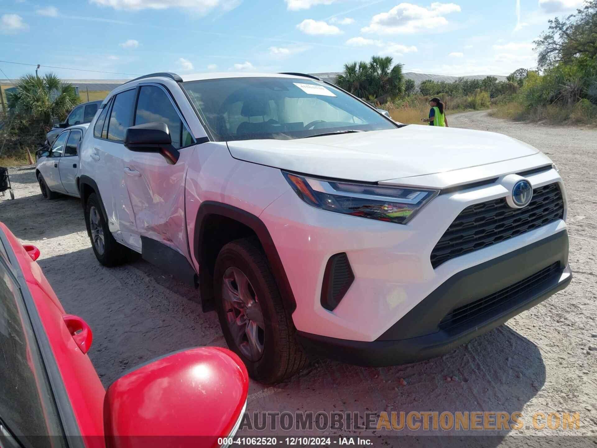 4T3LWRFV4RU163875 TOYOTA RAV4 HYBRID 2024