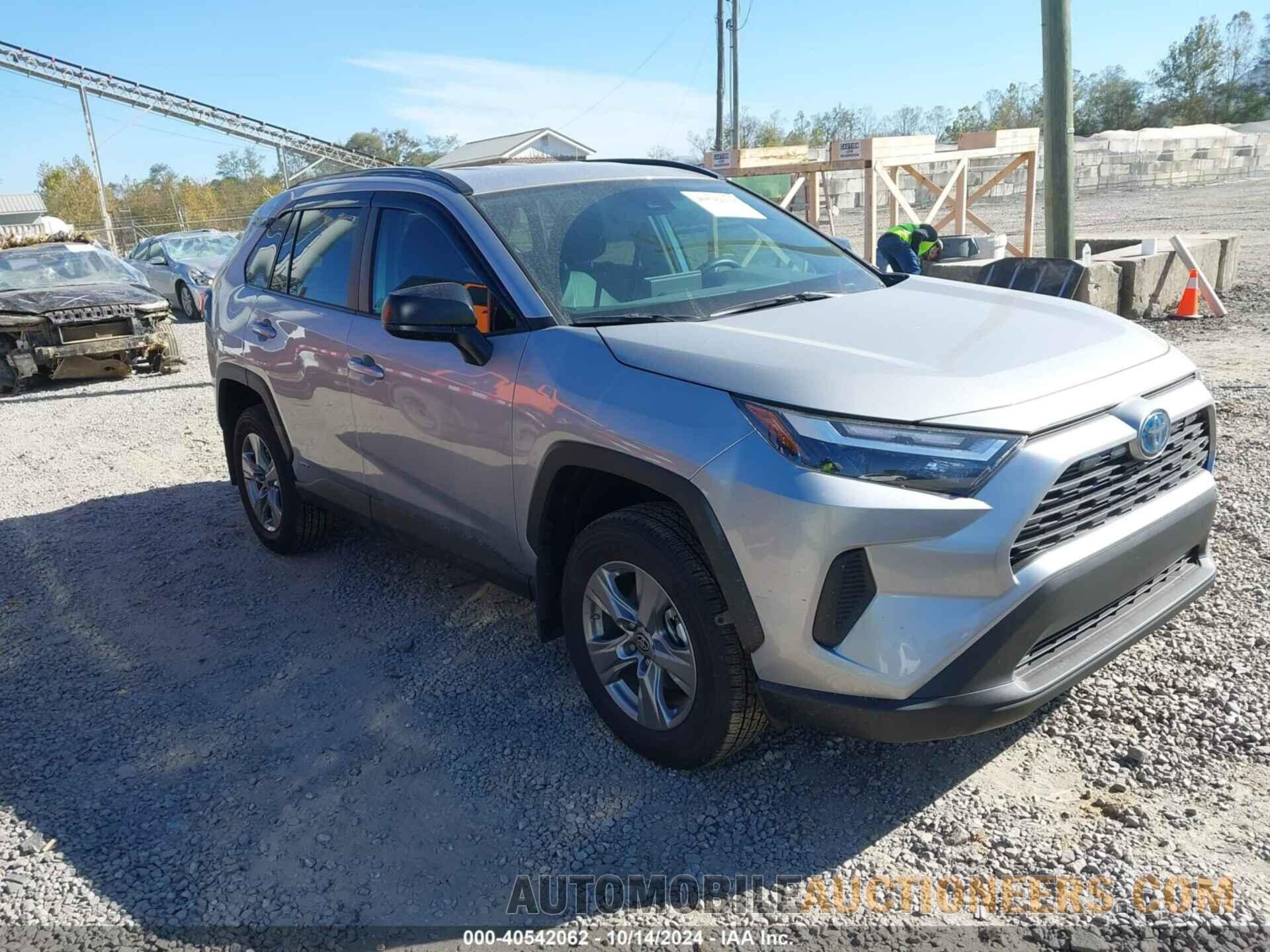 4T3LWRFV8RU143922 TOYOTA RAV4 HYBRID 2024