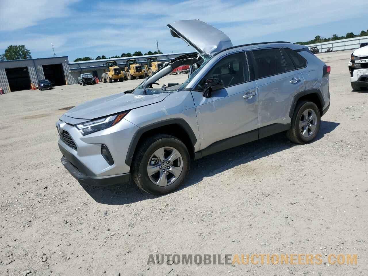 4T3LWRFVXRU125647 TOYOTA RAV4 2024