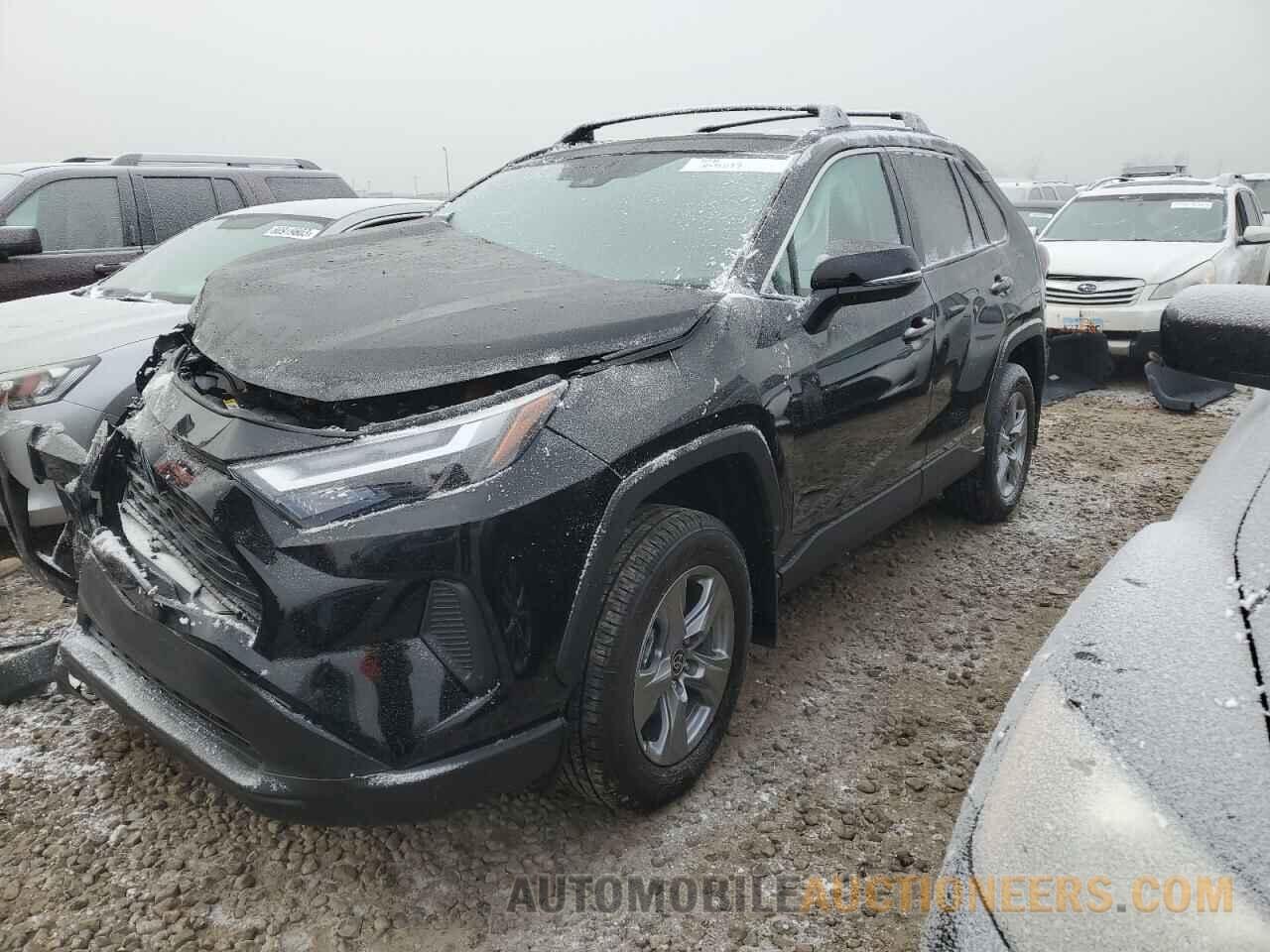 4T3RWRFV0RU111931 TOYOTA RAV4 2024