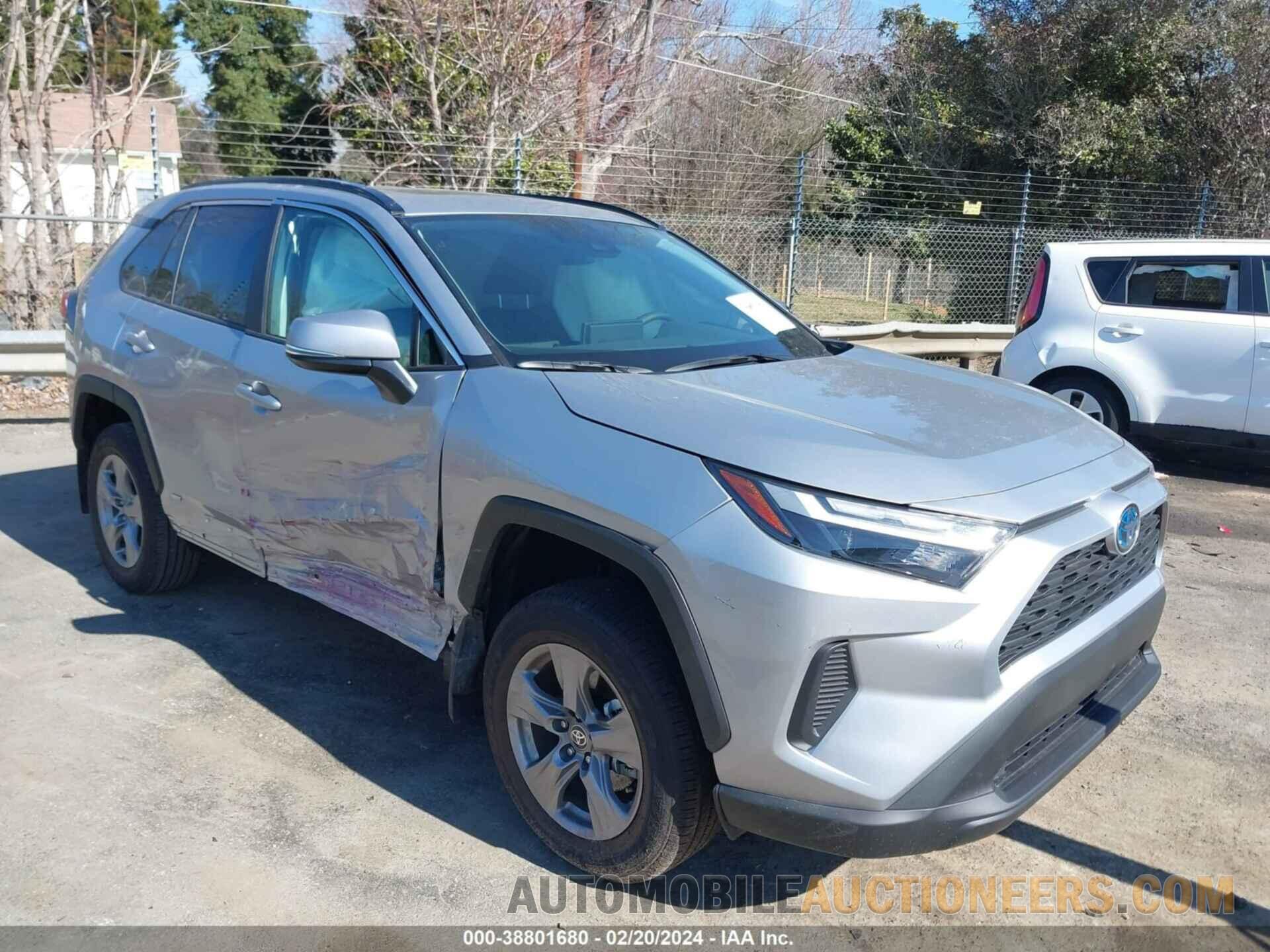 4T3RWRFV0RU116935 TOYOTA RAV4 2024