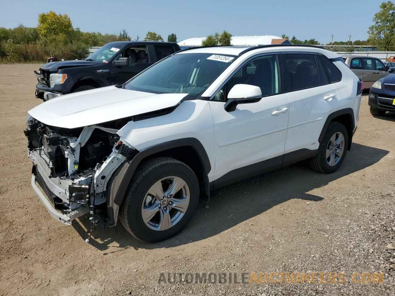 4T3RWRFV1RU116586 TOYOTA RAV4 2024