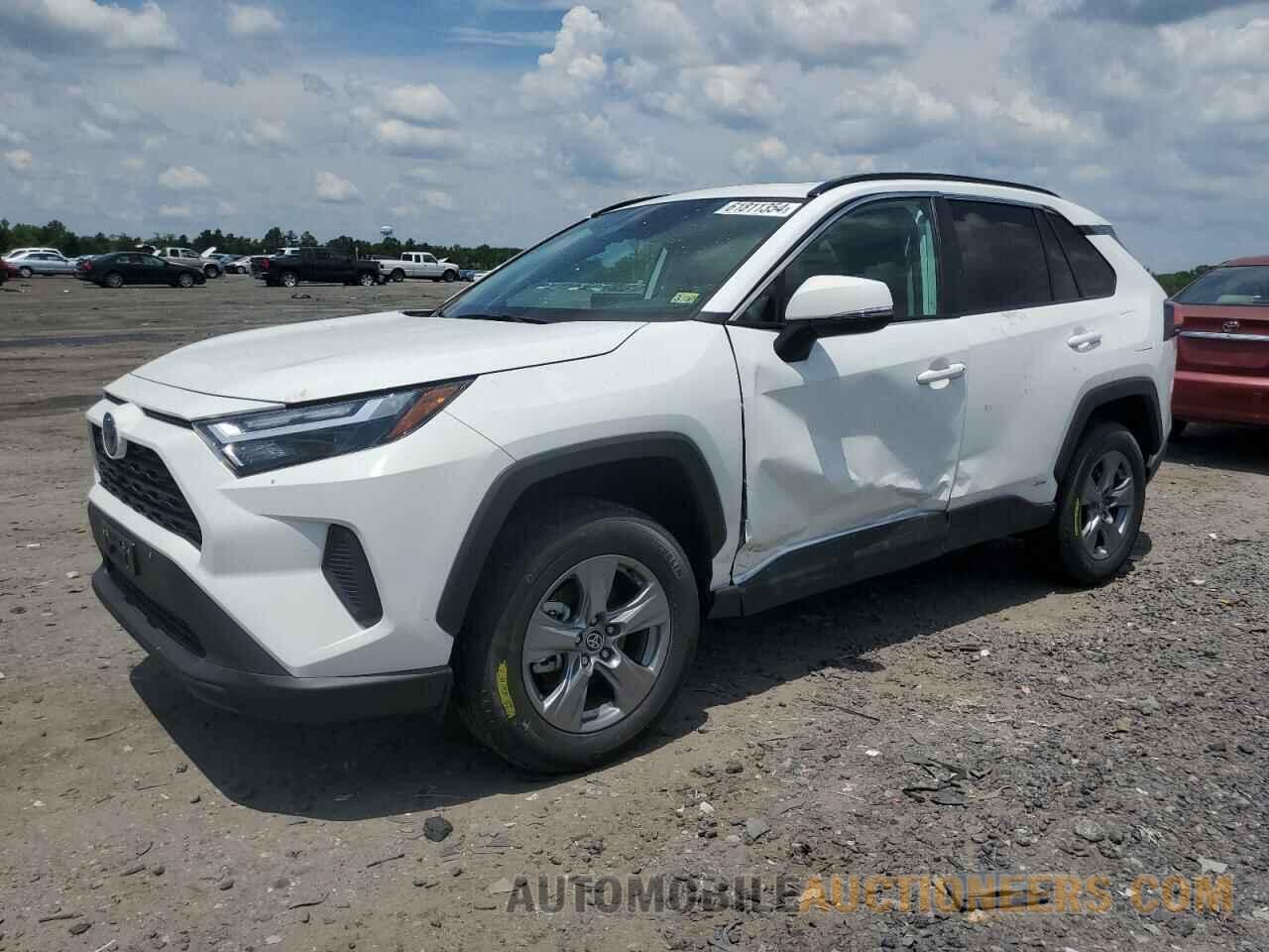 4T3RWRFV2RU136068 TOYOTA RAV4 2024