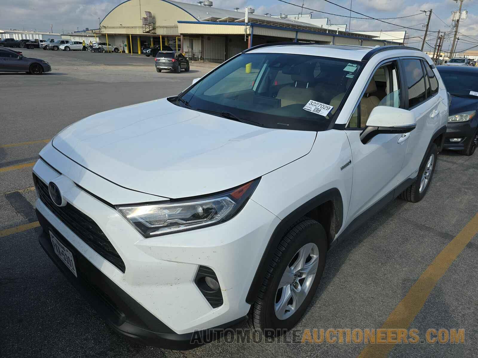 4T3RWRFV5MU027404 Toyota RAV4 Hybrid 2021