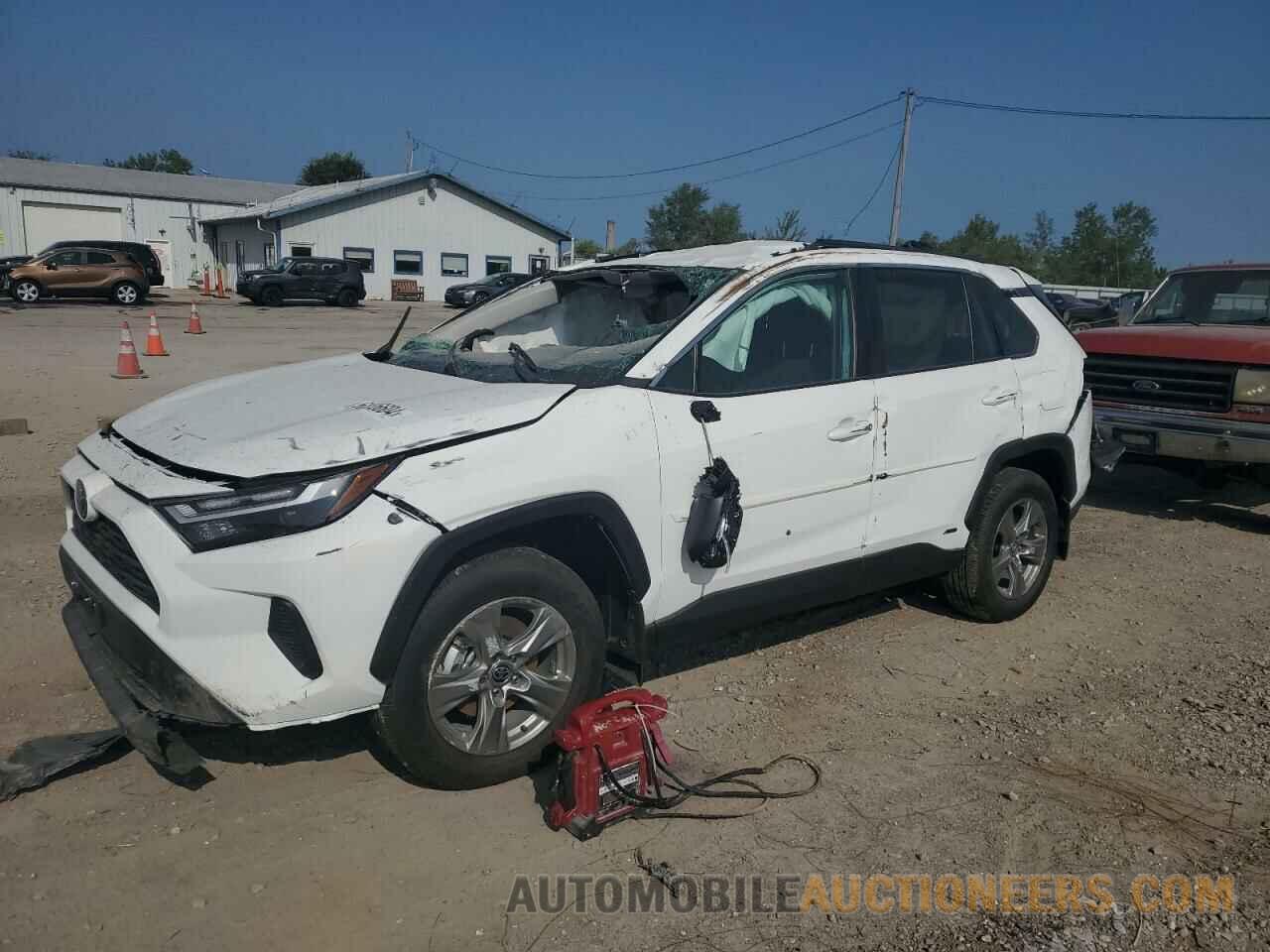 4T3RWRFV7RU151486 TOYOTA RAV4 2024