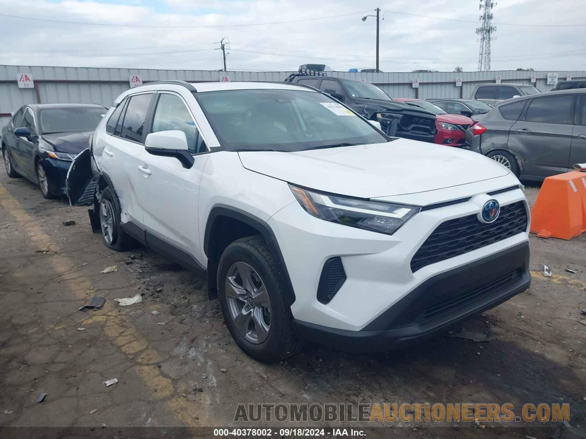 4T3RWRFV8RU109893 TOYOTA RAV4 2024