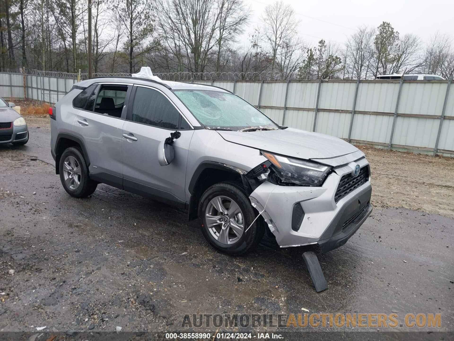 4T3RWRFV8RU115810 TOYOTA RAV4 2024