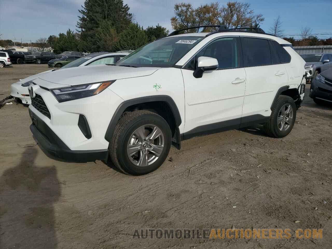 4T3RWRFV8RU135667 TOYOTA RAV4 2024