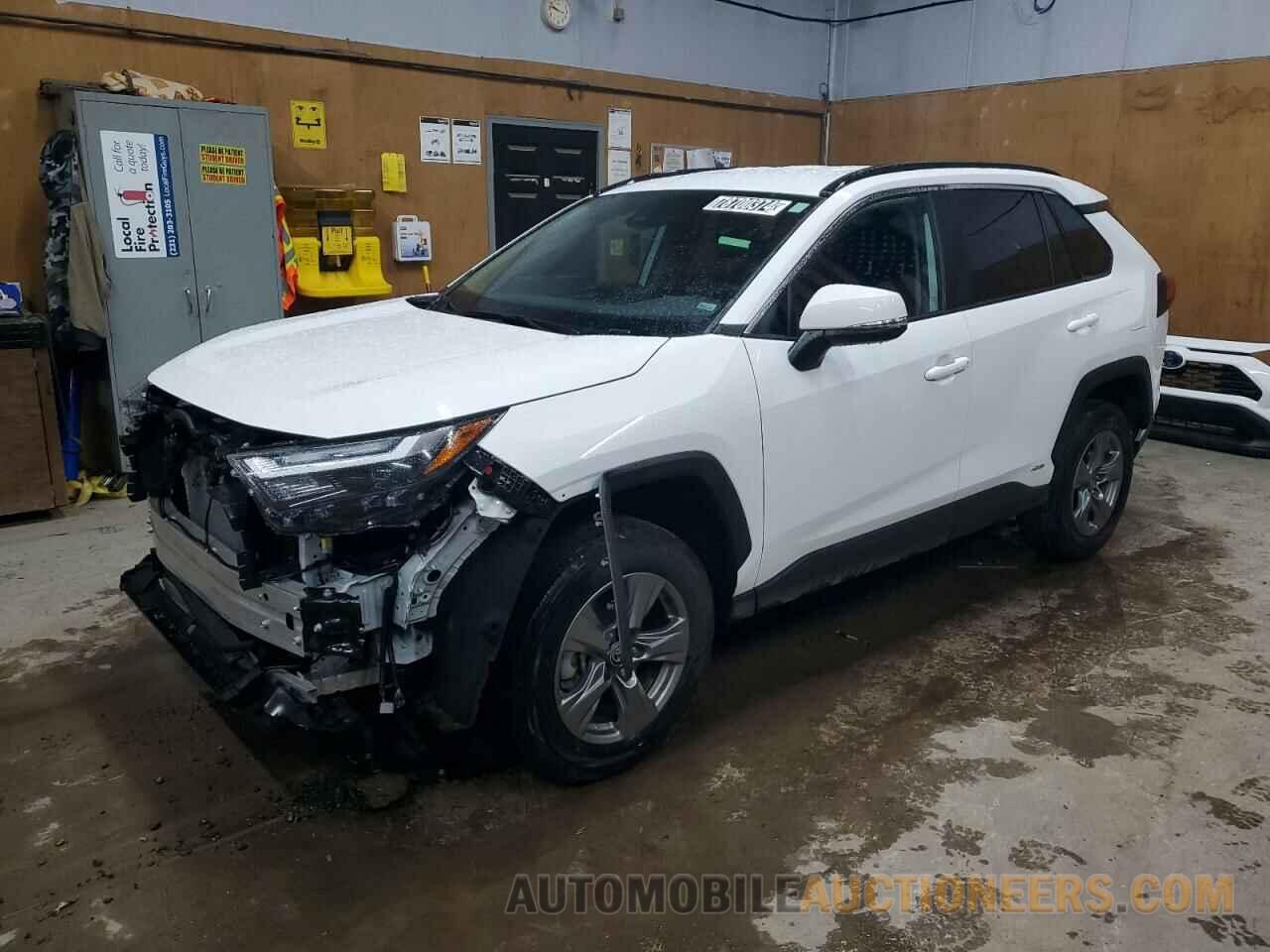 4T3RWRFV9RU145527 TOYOTA RAV4 2024