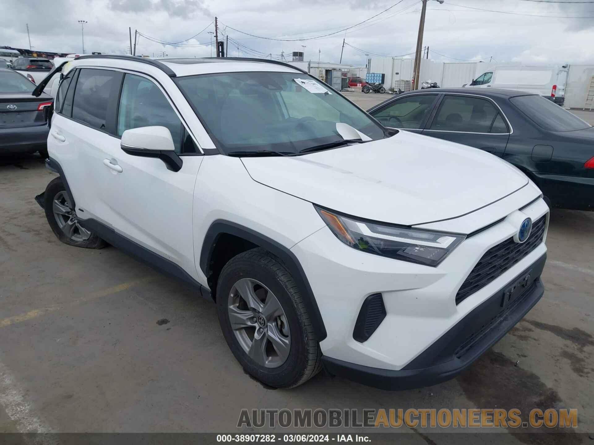 4T3RWRFVXNU055152 TOYOTA RAV4 2022