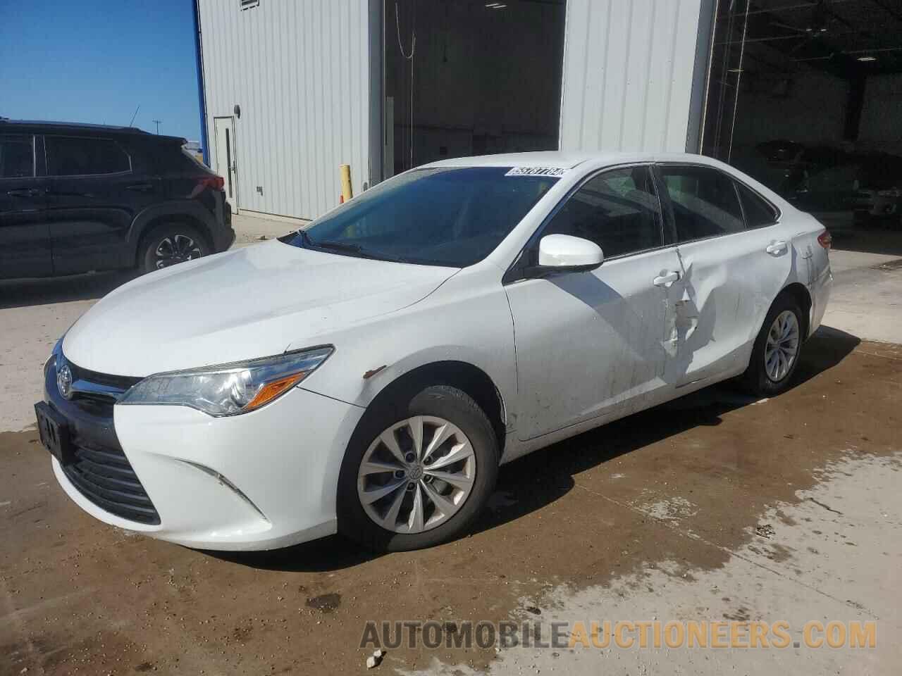 4T4BF1FK0FR461661 TOYOTA CAMRY 2015