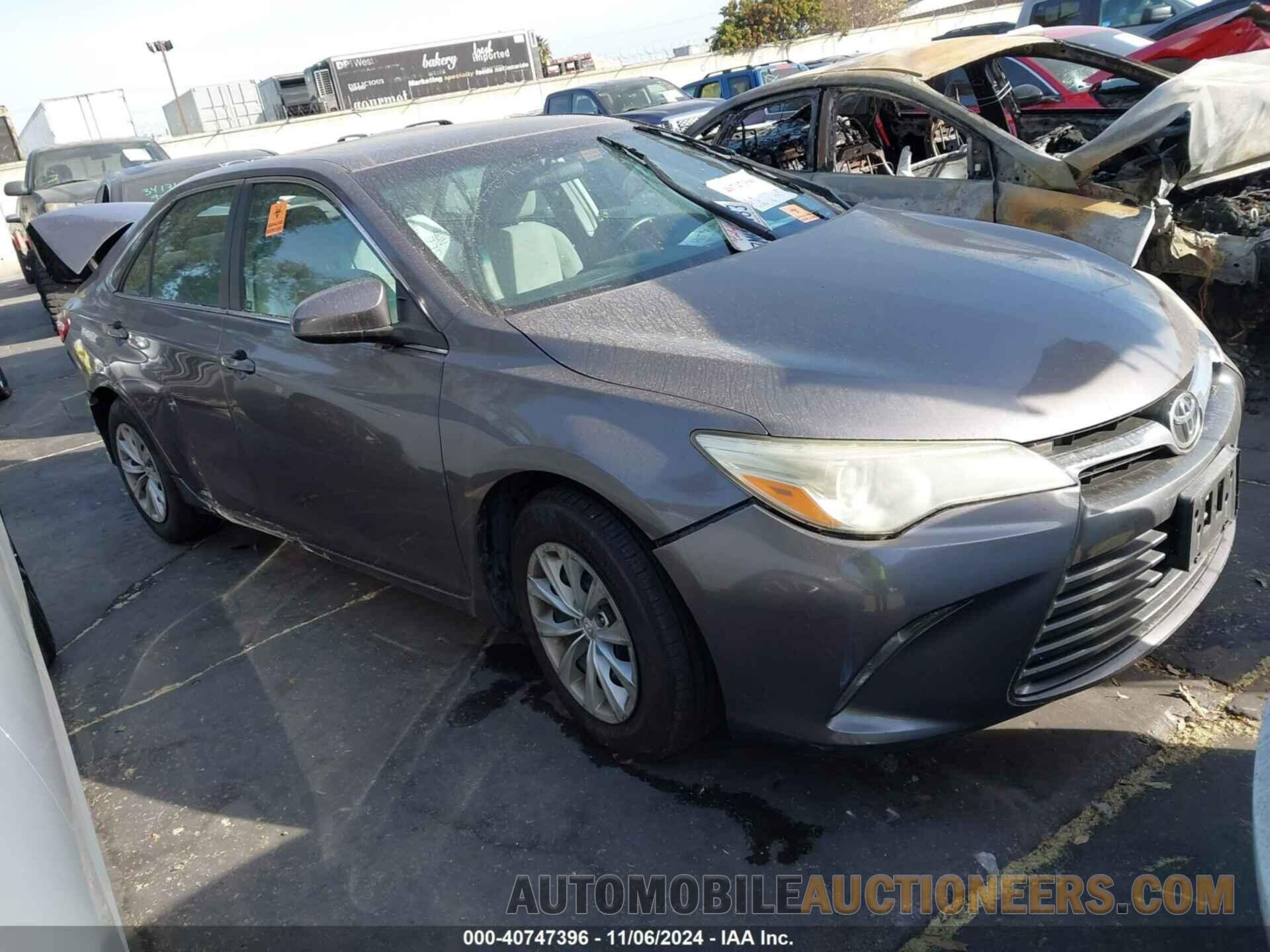 4T4BF1FK0FR486303 TOYOTA CAMRY 2015