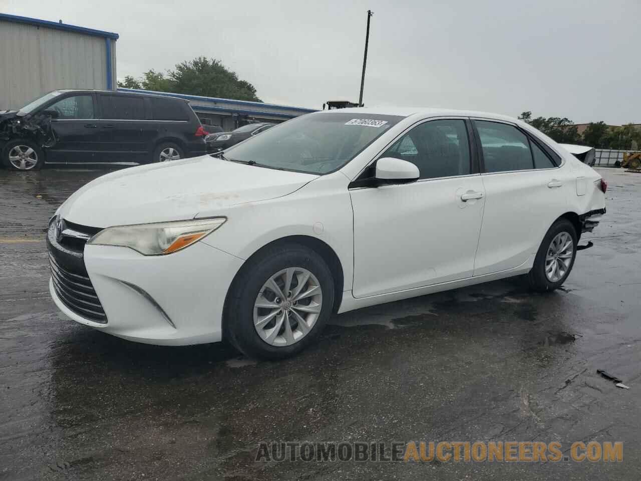 4T4BF1FK0FR494529 TOYOTA CAMRY 2015