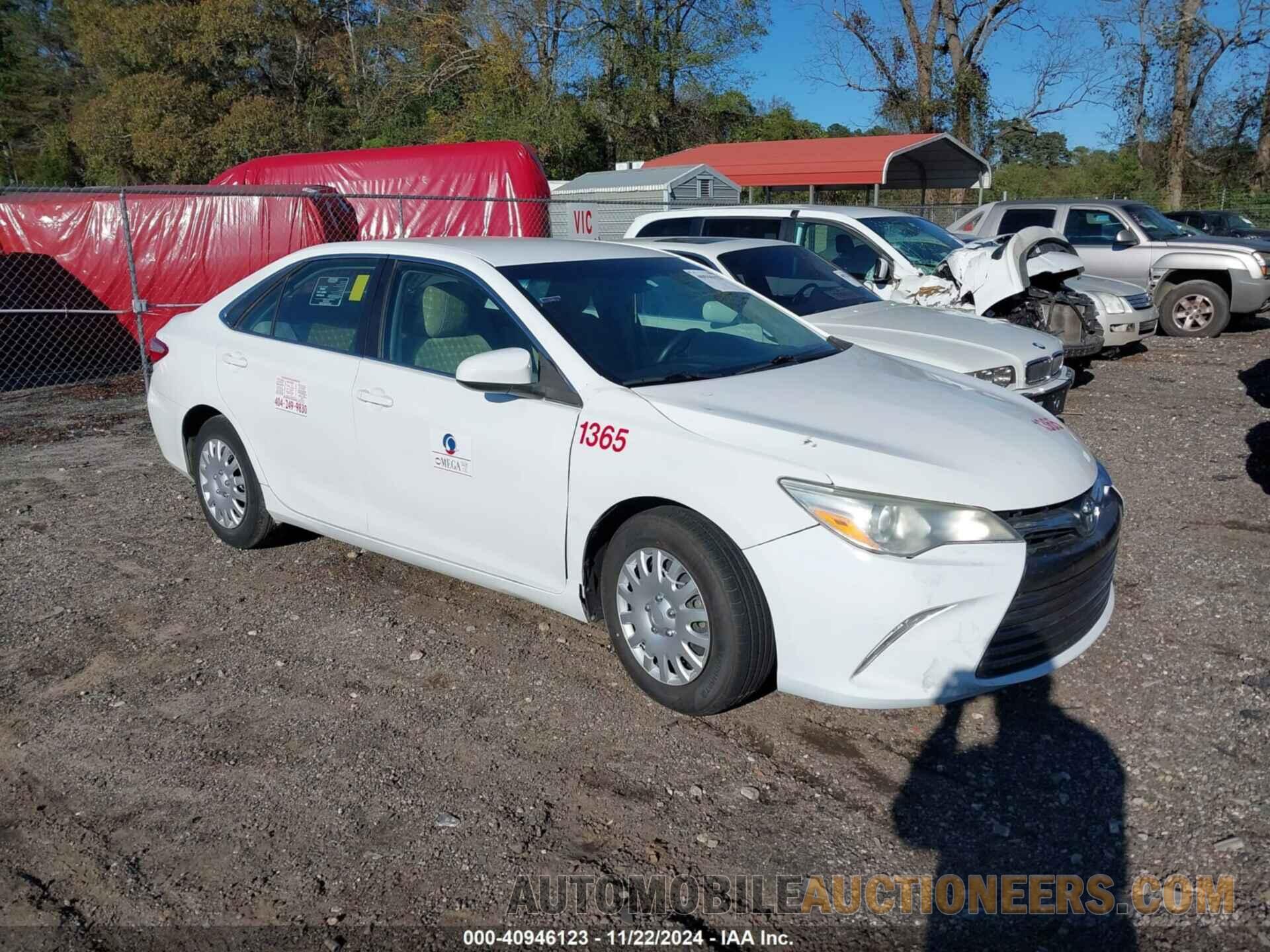 4T4BF1FK0FR506257 TOYOTA CAMRY 2015