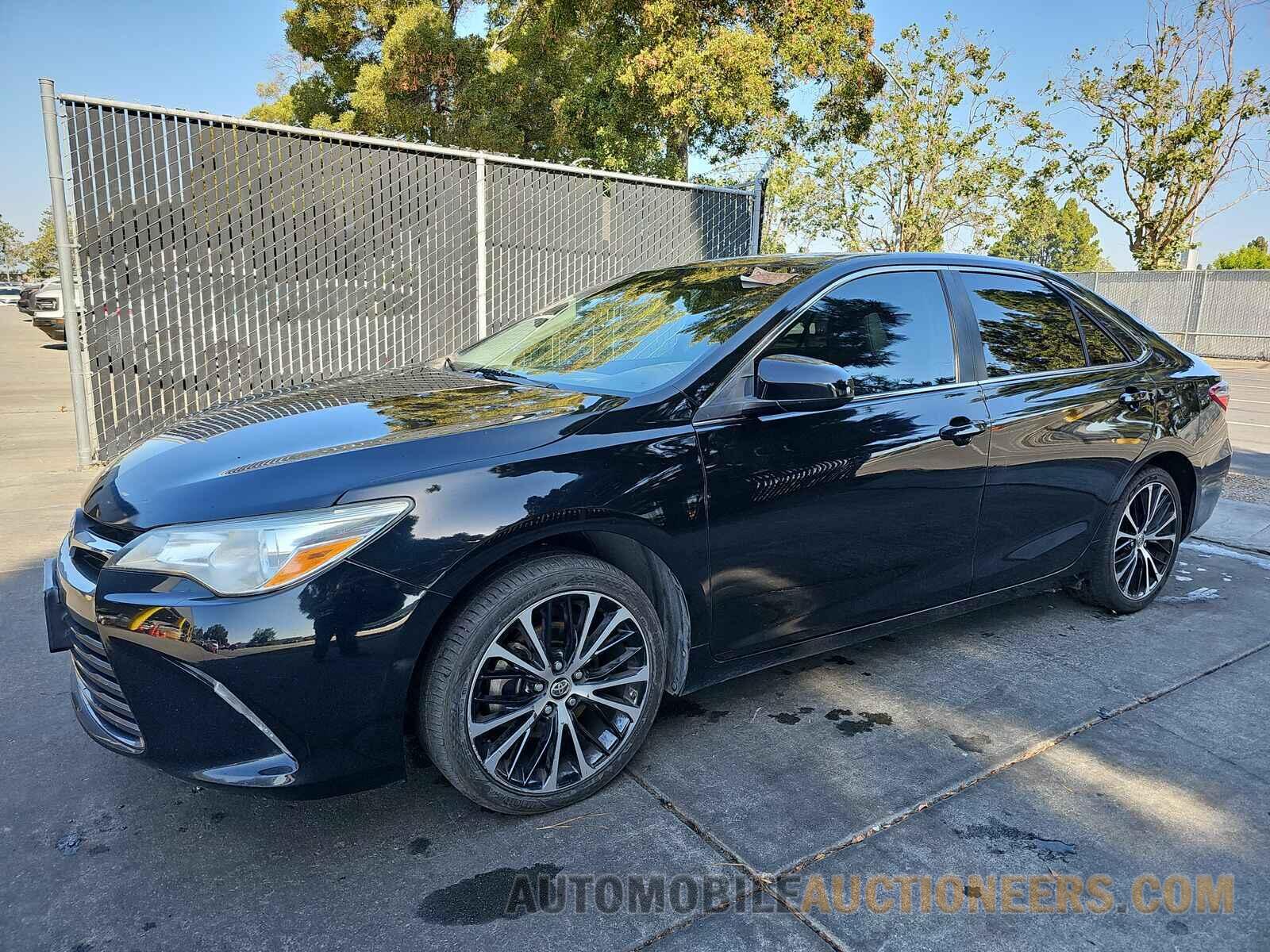 4T4BF1FK0GR554911 Toyota Camry 2016