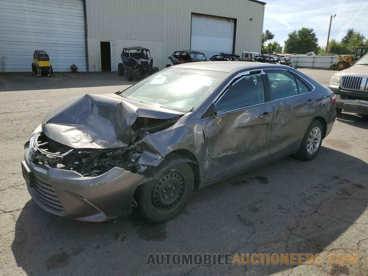 4T4BF1FK0GR582952 TOYOTA CAMRY 2016