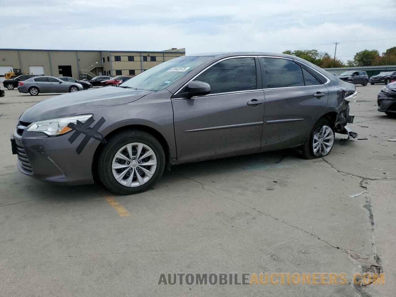 4T4BF1FK1FR444870 TOYOTA CAMRY 2015