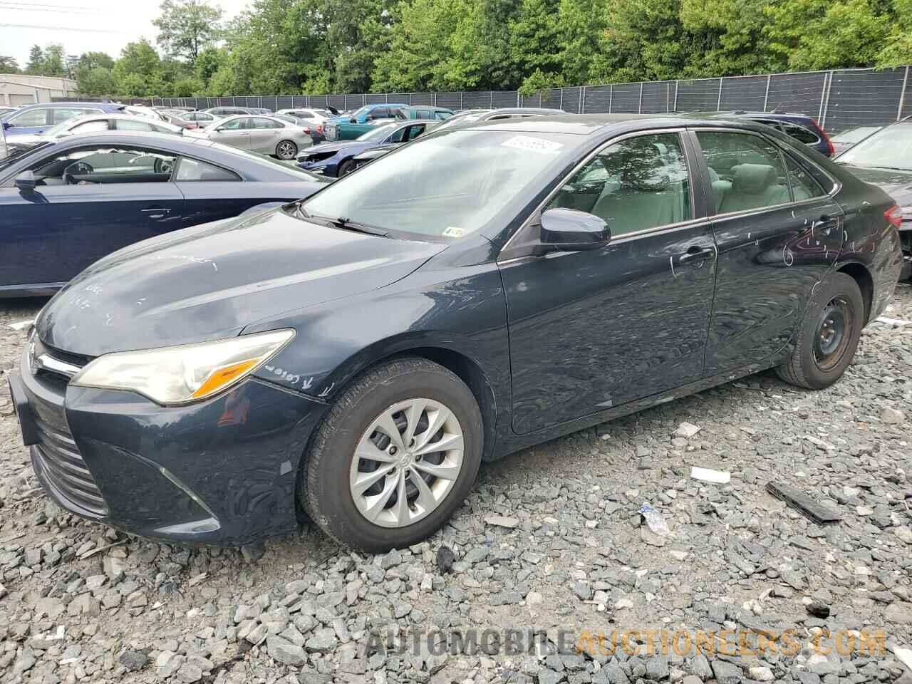 4T4BF1FK1FR461779 TOYOTA CAMRY 2015